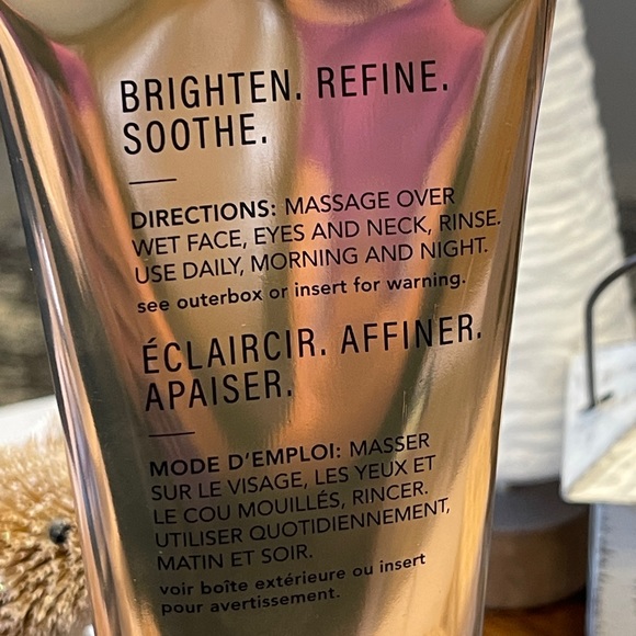 JLO BEAUTY By (Jennifer López)That Hit Single Gel Cream Cleanser 5.oz - Picture 9 of 10